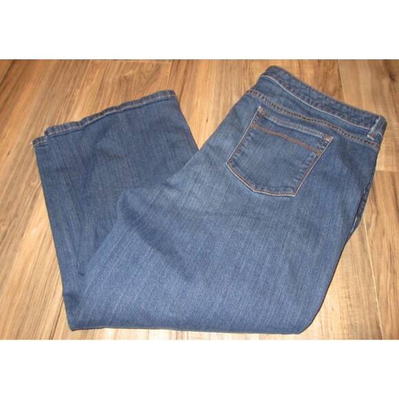 L.L.Bean Favorite Fit Straight Jean Womens 22W Blue High Rise 12 - Picture 1 of 9